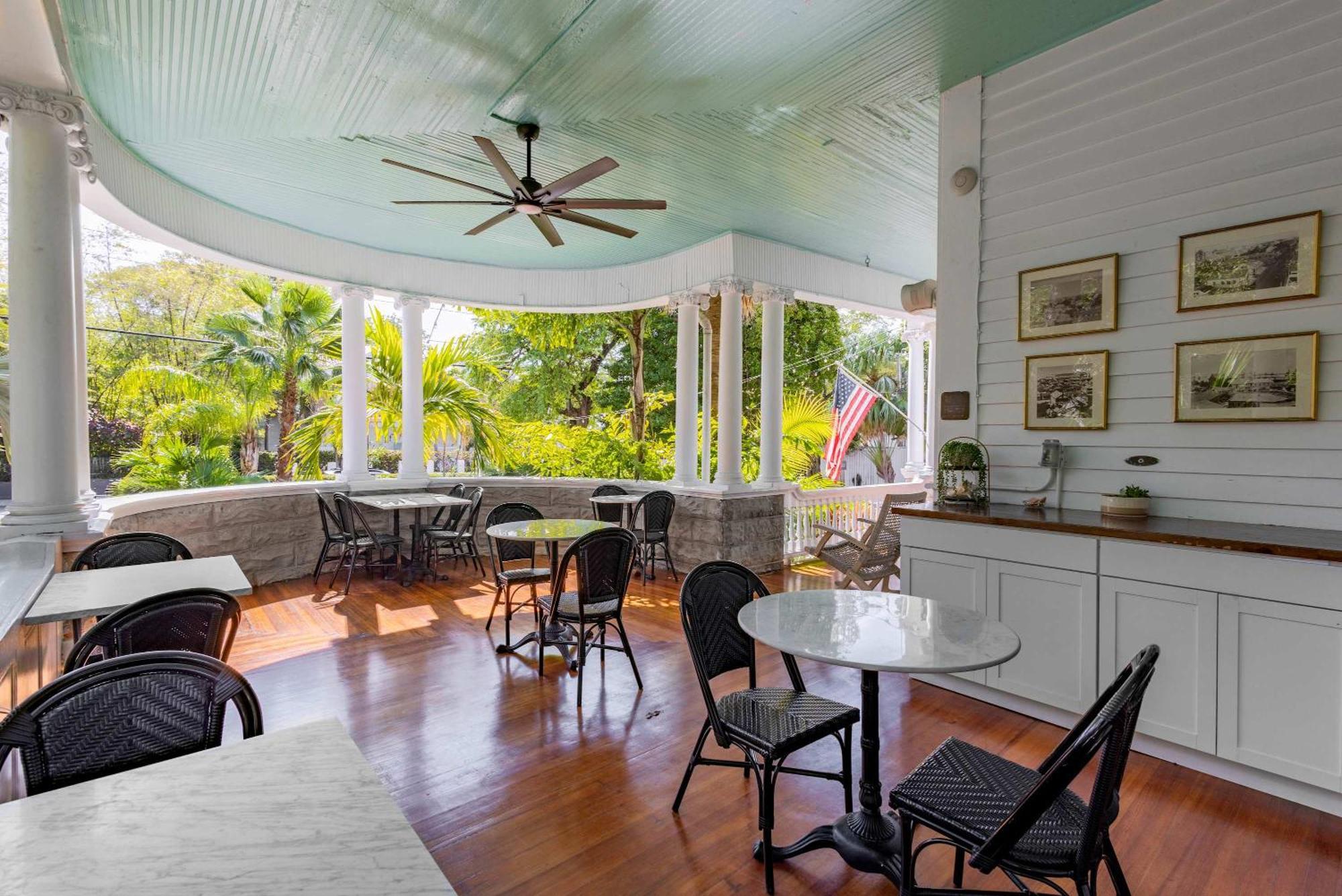 Deluxe Queen At The Curry Mansion - Parking & Heated Pool! Key West Bagian luar foto