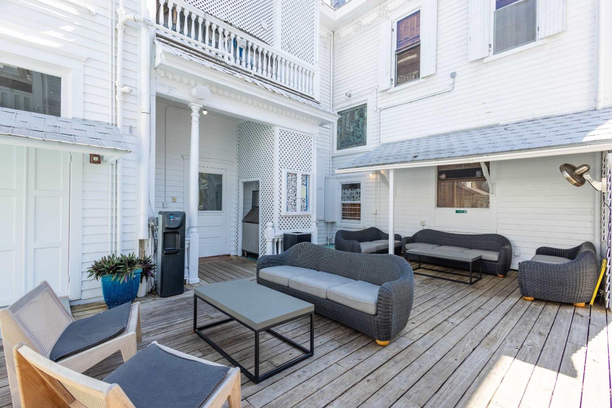Deluxe Queen At The Curry Mansion - Parking & Heated Pool! Key West Bagian luar foto
