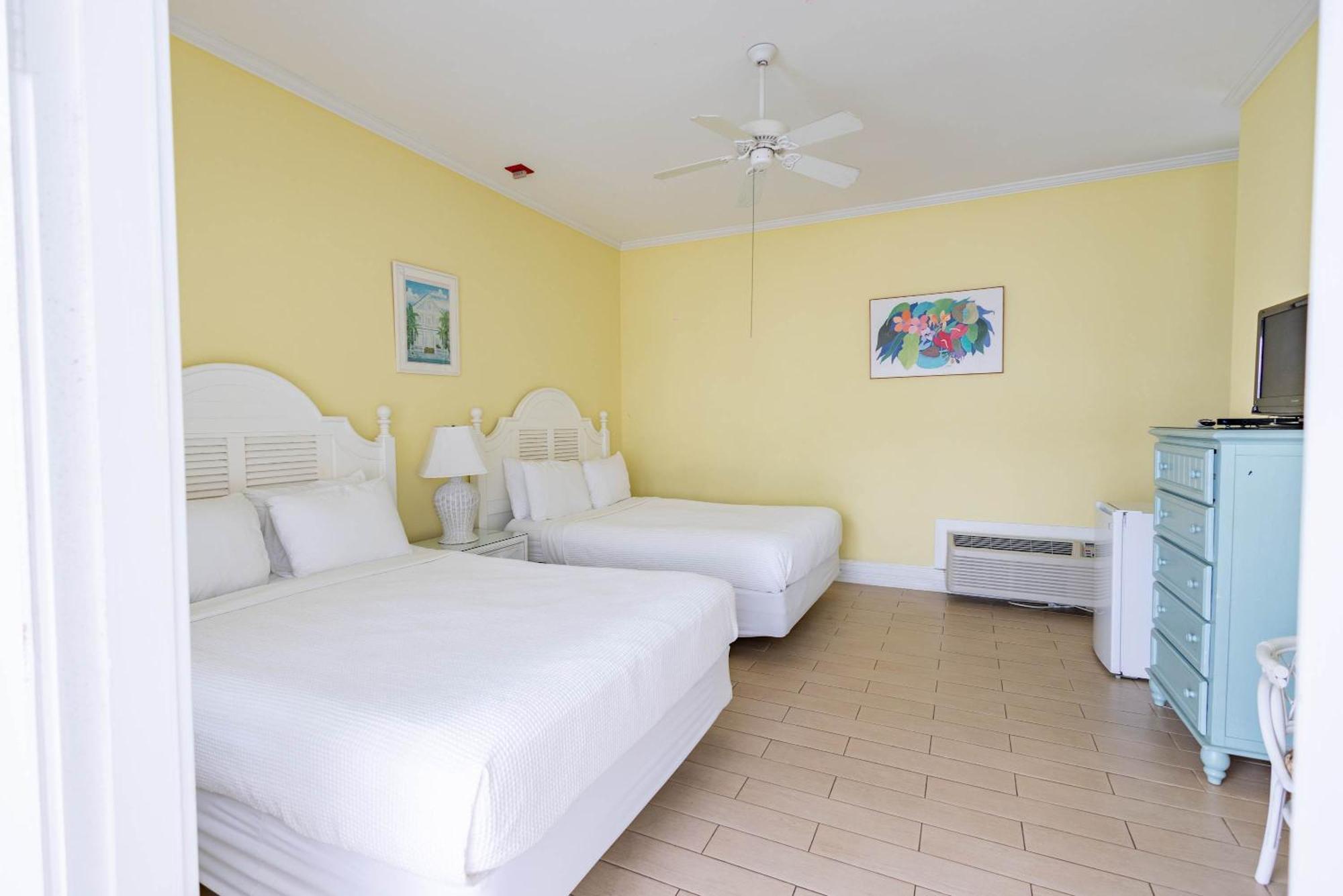 Deluxe Queen At The Curry Mansion - Parking & Heated Pool! Key West Bagian luar foto